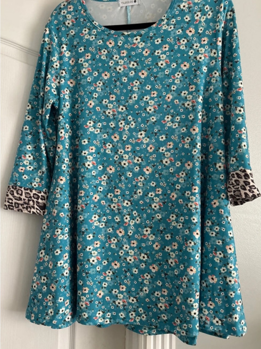 Nuggles Top
